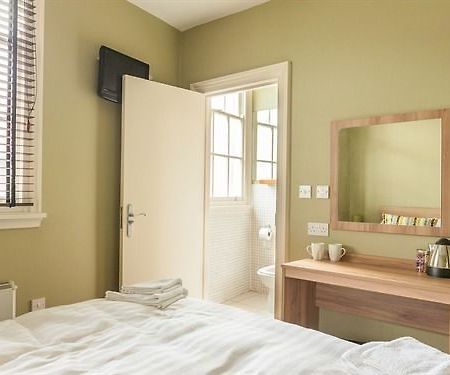 Blackburne Arms Hotel Liverpool Esterno foto
